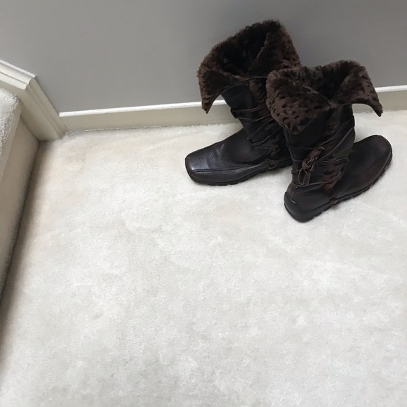 Winter Boots, leather upper, fur inside . - Picture 6 of 7